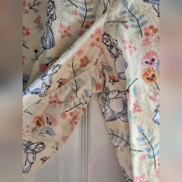 Disney Alice in Wonderland Pajama Bottoms - Picture 4 of 6